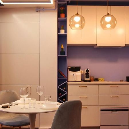 Downtown Italian Studio Bukarest Eksteriør billede
