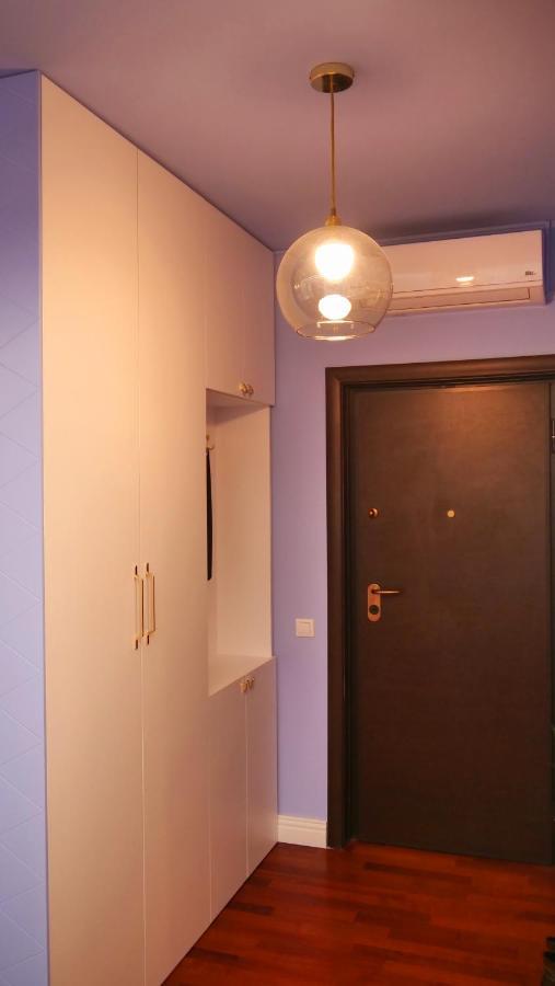 Downtown Italian Studio Bukarest Eksteriør billede